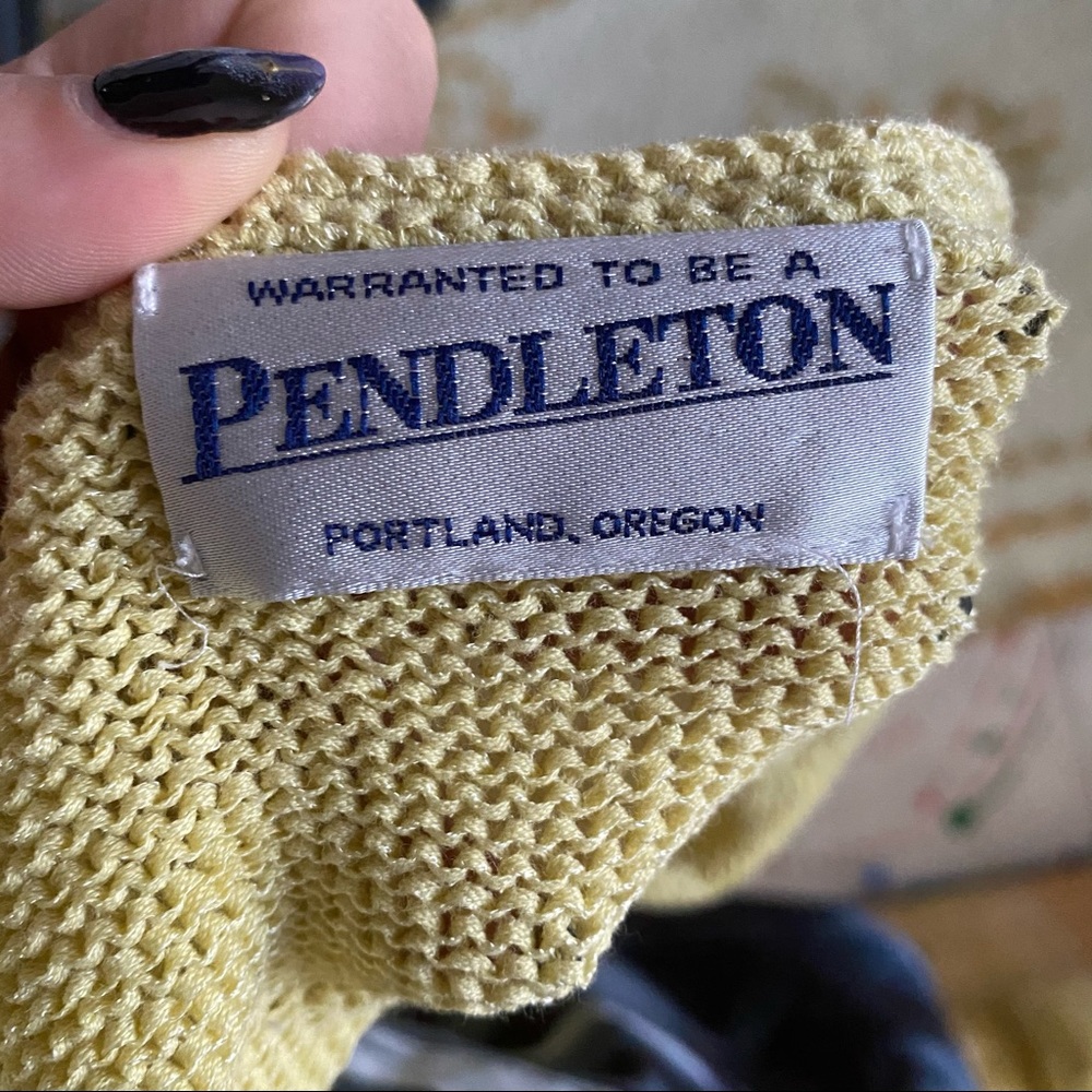 Pendleton Knit Cardigan - Picture 3 of 3